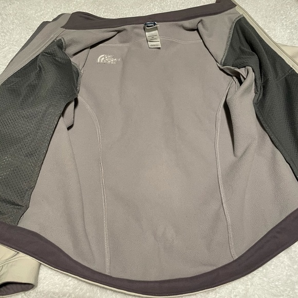 The North Face APEX Soft Shell Jacket - Women’s - Picture 3 of 12